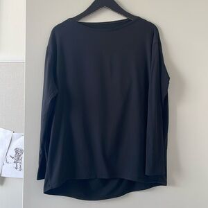 LULULEMON BLACK LONG SLEEVE TOP